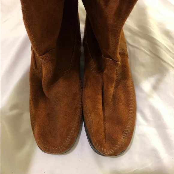 Minnetonka one later boots 8 - Picture 4 of 5